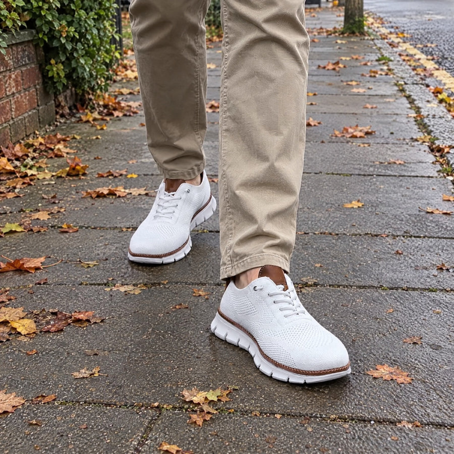 Walter | Wide-Toe Anti-Slip Walking Shoes