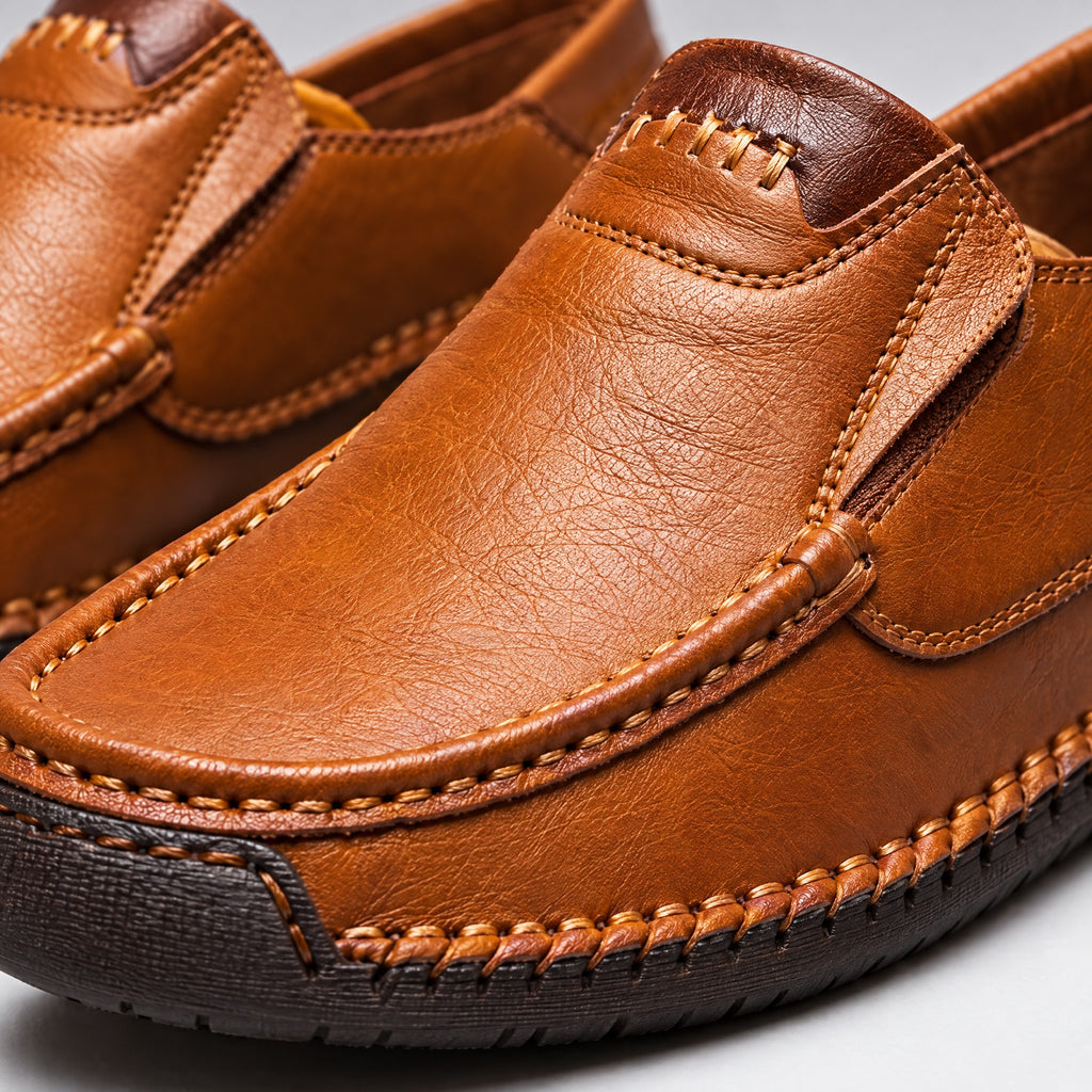 Louie | Slip-On Loafers With Elastic Goring – DETAIL